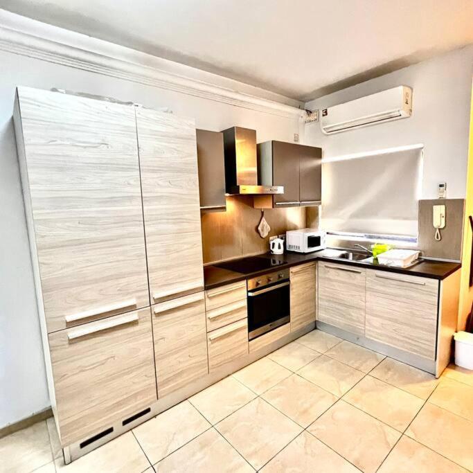 Gzira Smart 1 Bedroom Apartment Buitenkant foto