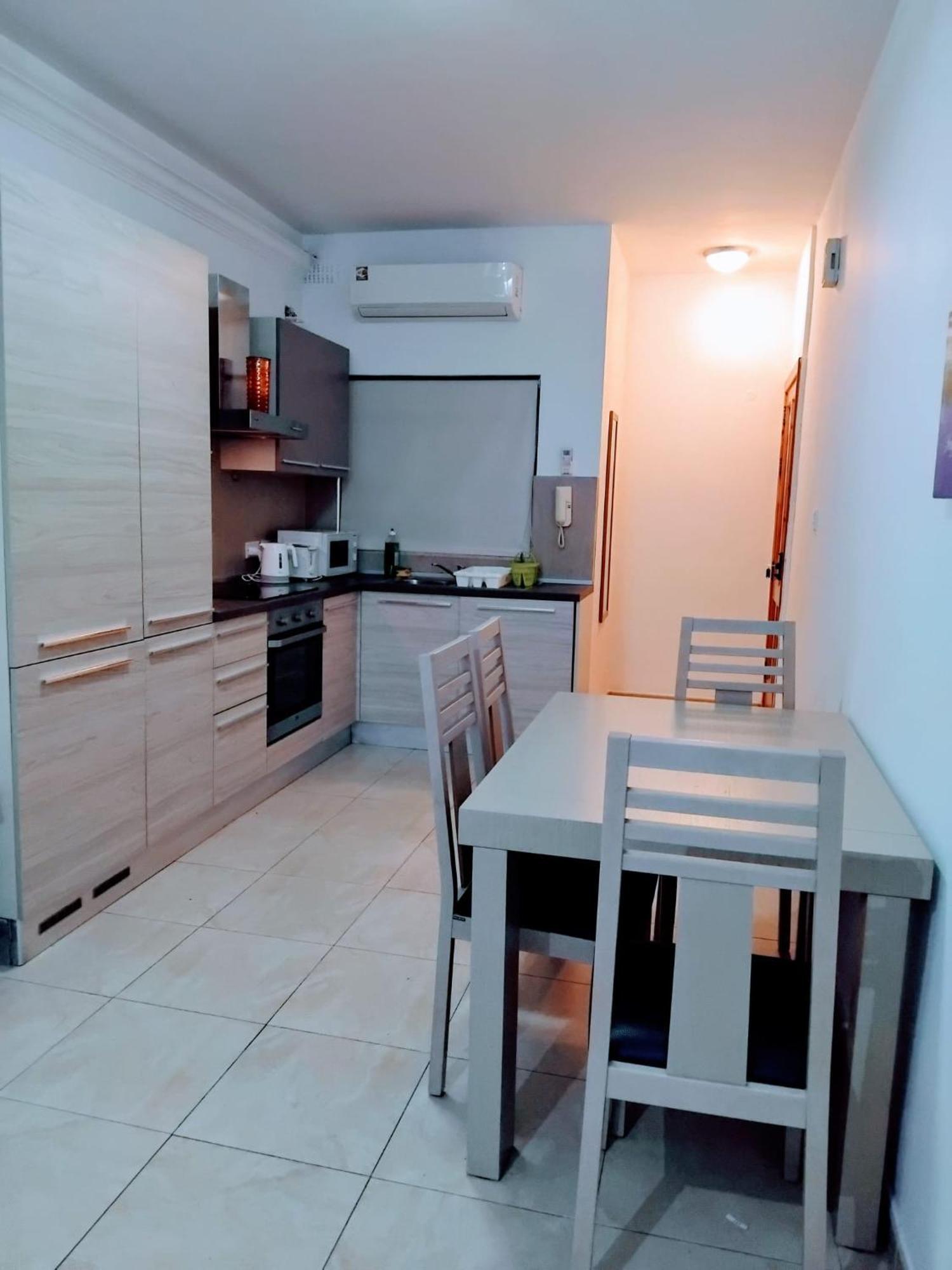 Gzira Smart 1 Bedroom Apartment Buitenkant foto